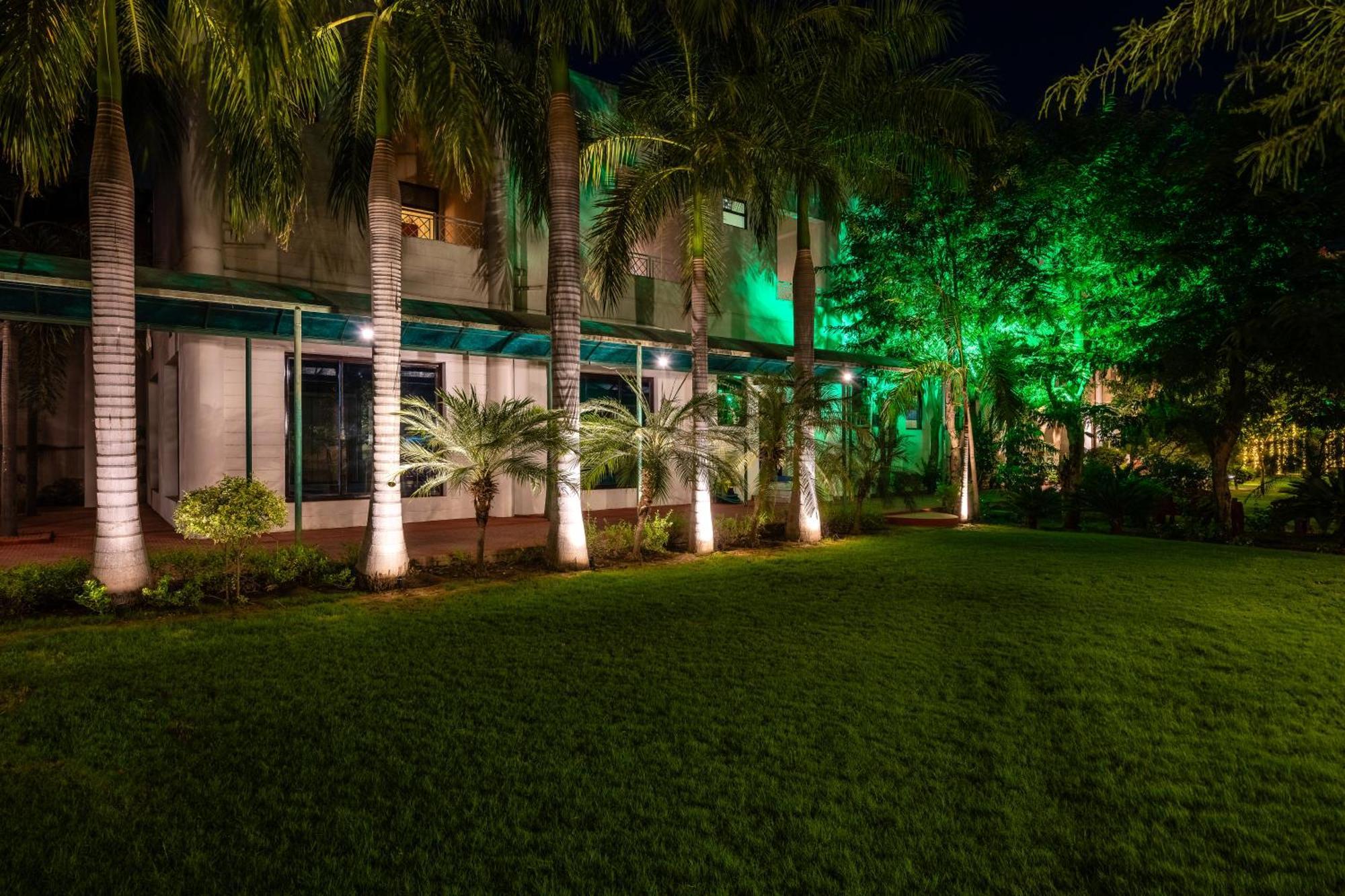 Вилла Nine Palms Джапур Экстерьер фото