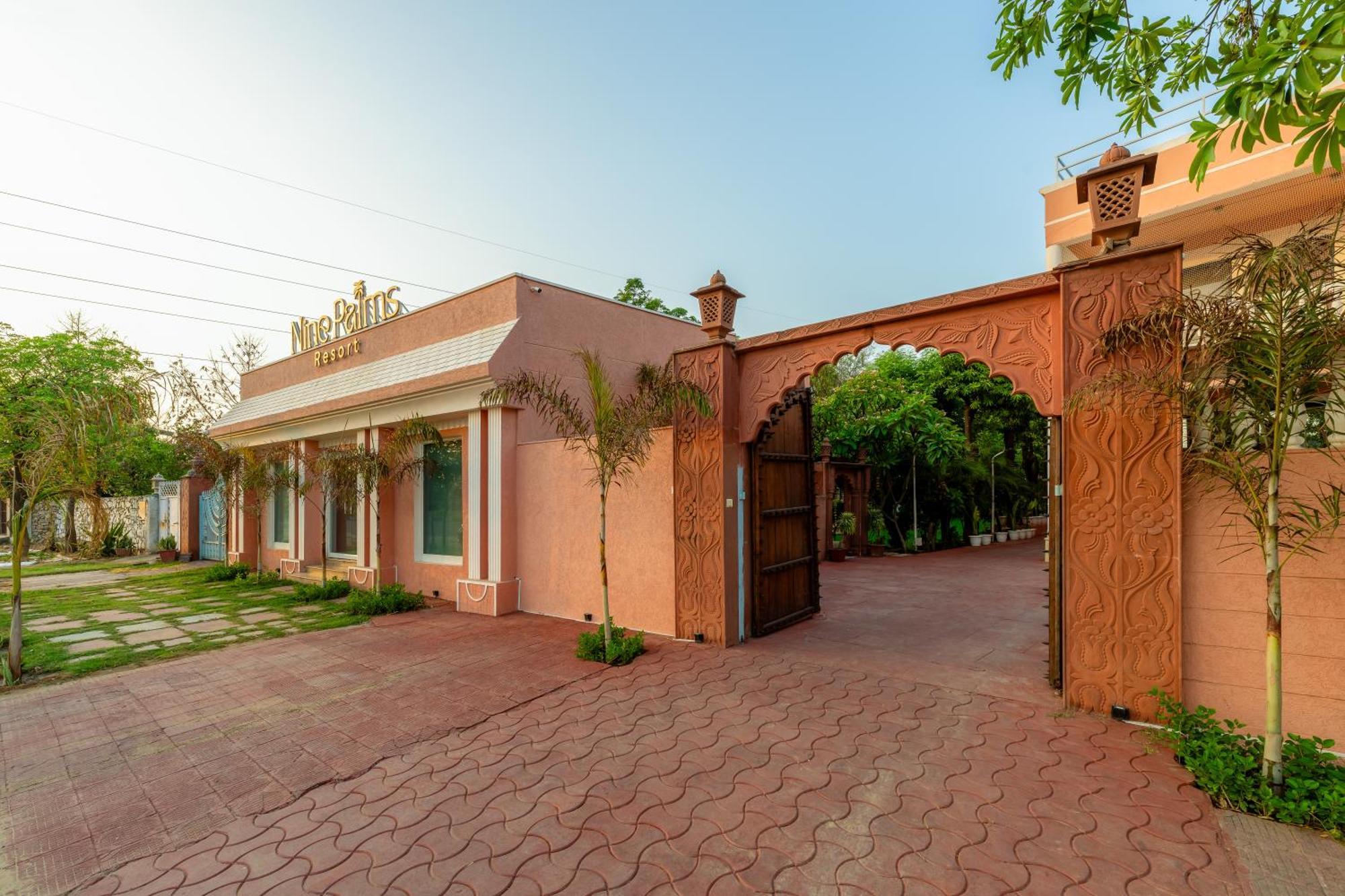 Вилла Nine Palms Джапур Экстерьер фото