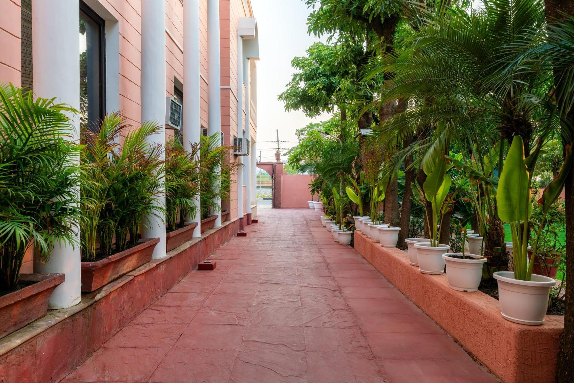 Вилла Nine Palms Джапур Экстерьер фото